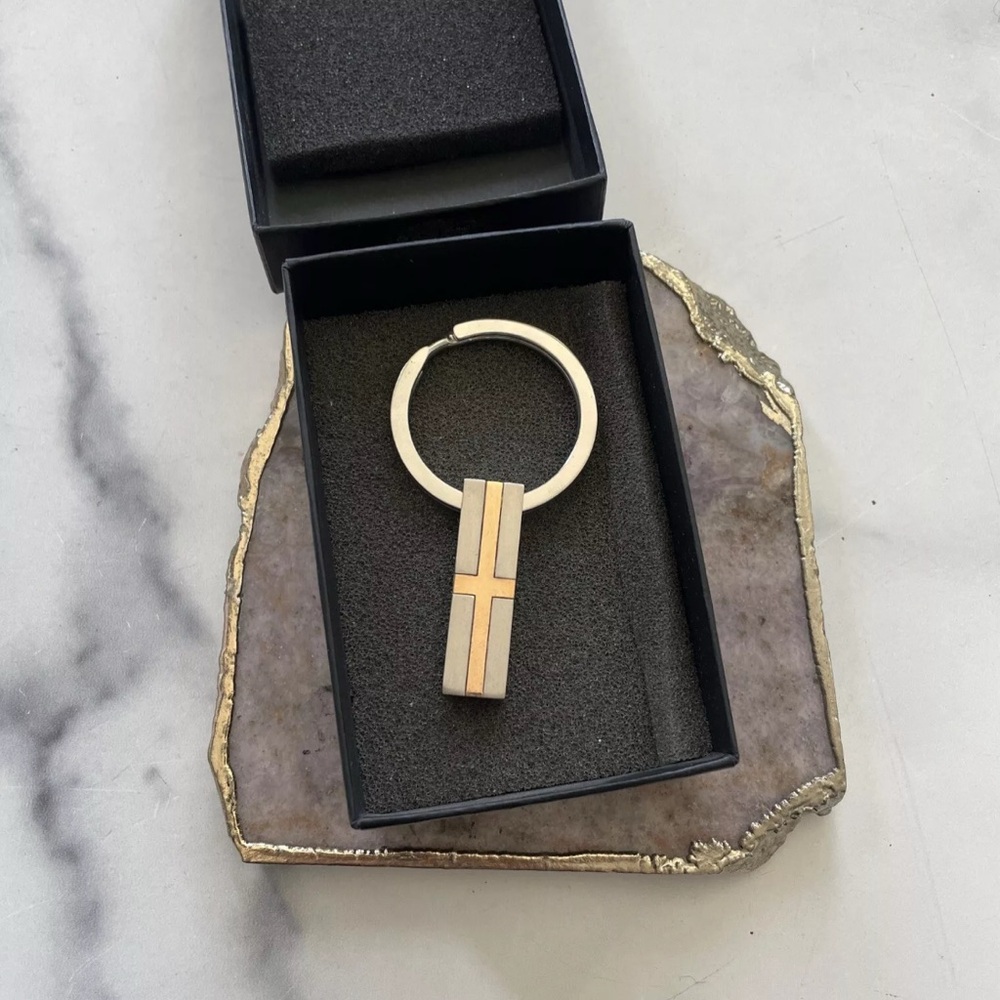 18k gold & stainless steel key chain religious cross NWT NIB gift for him groom